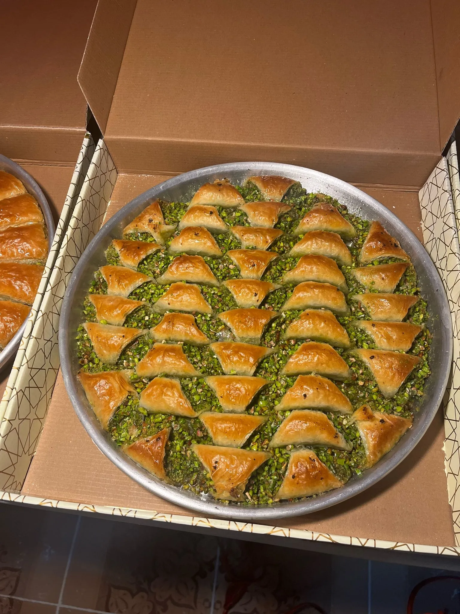 ALİOĞLU BAKLAVA